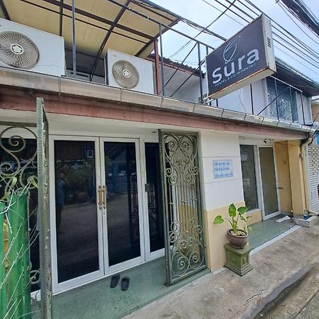 Sura Hostel Bangkok Near Mrt Phra Ram 9 Eksteriør bilde