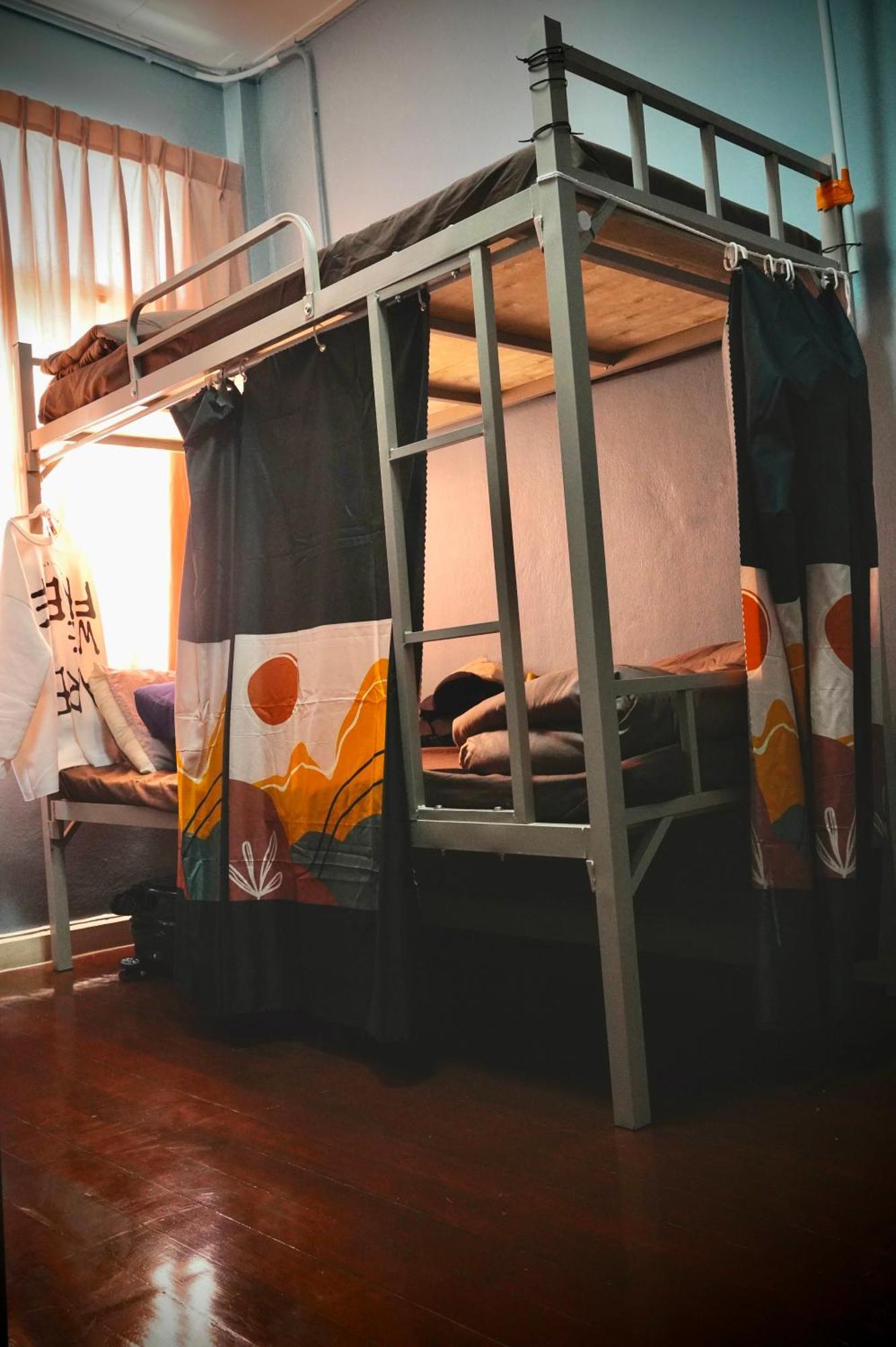 Sura Hostel Bangkok Near Mrt Phra Ram 9 Eksteriør bilde